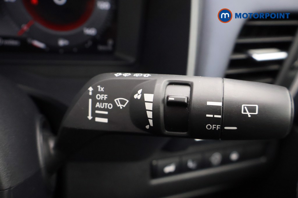 Nissan Qashqai Tekna Automatic Petrol SUV - Stock Number (1682275) - 5th supplementary image