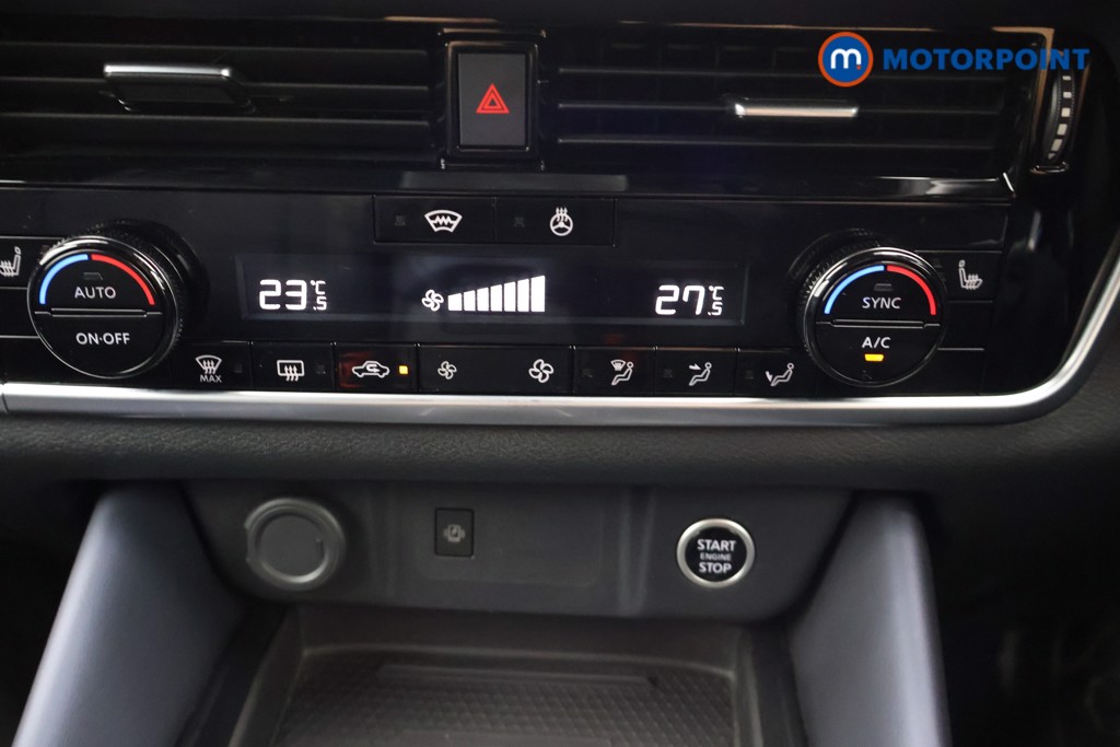Nissan Qashqai Tekna Automatic Petrol SUV - Stock Number (1682275) - 9th supplementary image