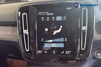 Volvo Xc40 Inscription Pro Automatic Petrol SUV - Stock Number (1682680) - 12th supplementary image