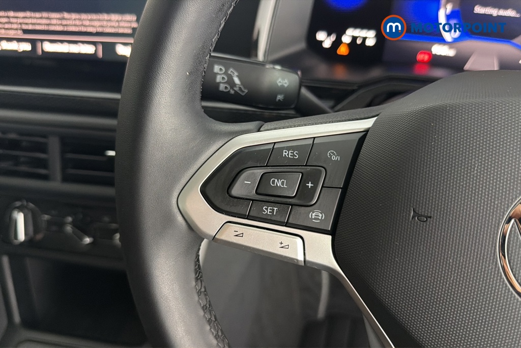 Volkswagen Polo Life Manual Petrol Hatchback - Stock Number (1682819) - 4th supplementary image