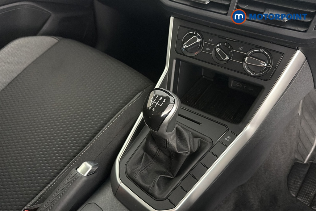 Volkswagen Polo Life Manual Petrol Hatchback - Stock Number (1682843) - 15th supplementary image