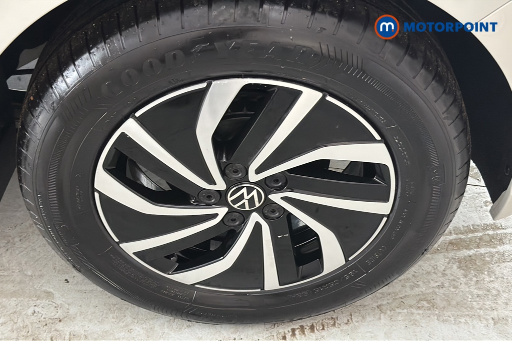 Volkswagen Polo Life Manual Petrol Hatchback - Stock Number (1682843) - 44th supplementary image