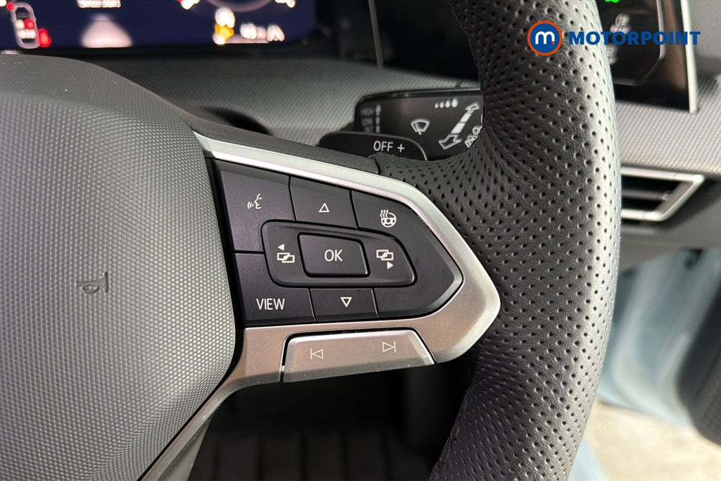 Volkswagen Golf R-Line Automatic Petrol Hatchback - Stock Number (1683276) - 3rd supplementary image