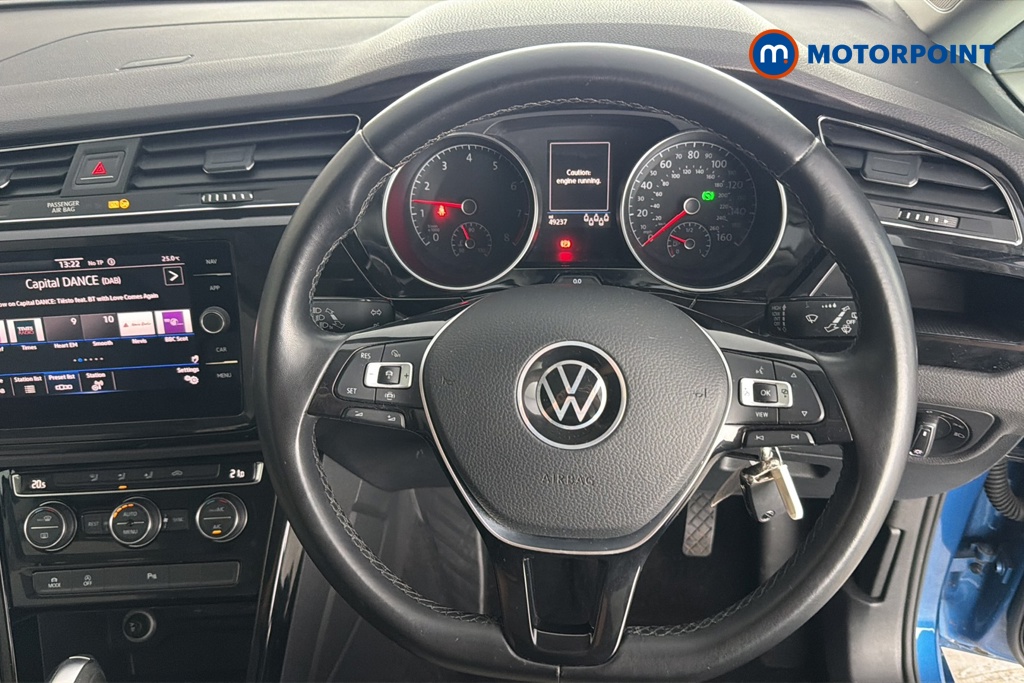 Volkswagen Touran SEL Automatic Petrol People Carrier - Stock Number (1683339) - 2nd supplementary image