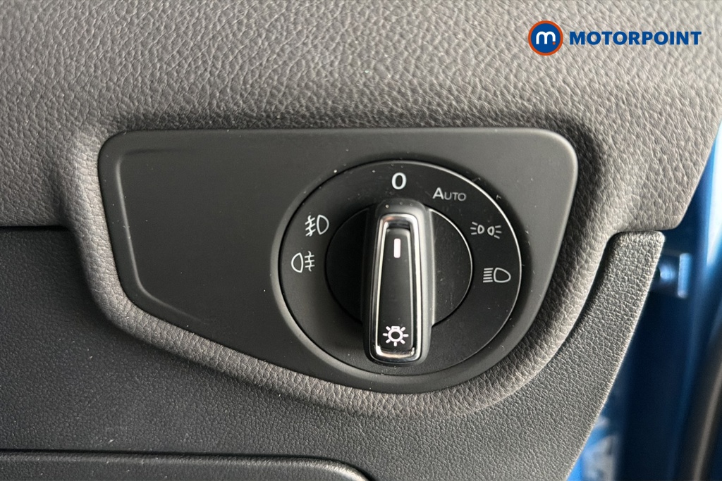 Volkswagen Touran SEL Automatic Petrol People Carrier - Stock Number (1683339) - 11th supplementary image