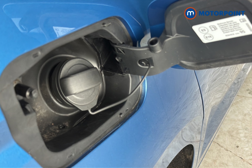 Volkswagen Touran SEL Automatic Petrol People Carrier - Stock Number (1683339) - 41st supplementary image