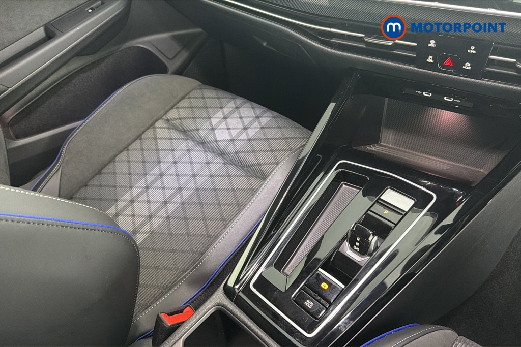 Volkswagen Golf Black Edition Automatic Petrol Hatchback - Stock Number (1683348) - 15th supplementary image