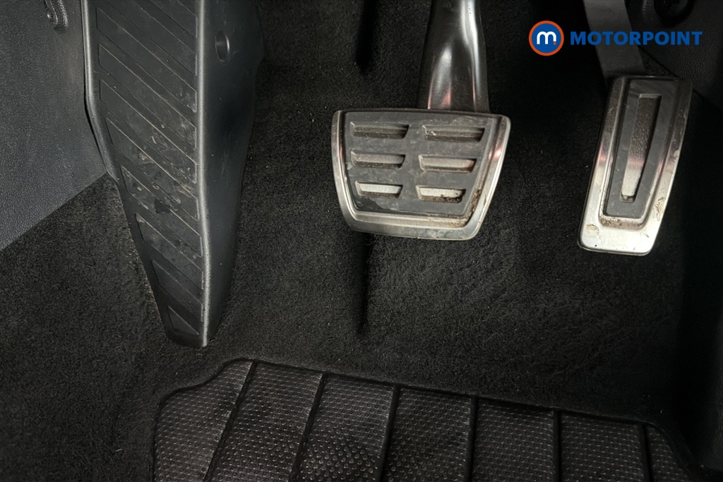 Volkswagen Golf Black Edition Automatic Petrol Hatchback - Stock Number (1683348) - 24th supplementary image