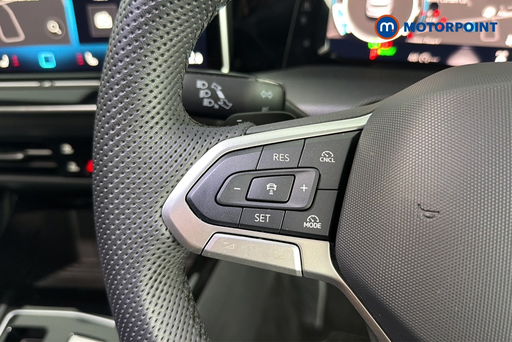 Volkswagen Golf Black Edition Automatic Petrol Hatchback - Stock Number (1683752) - 4th supplementary image