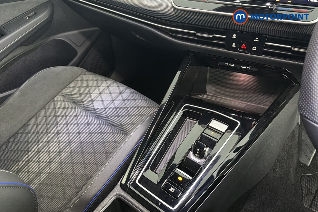 Volkswagen Golf Black Edition Automatic Petrol Hatchback - Stock Number (1683752) - 15th supplementary image