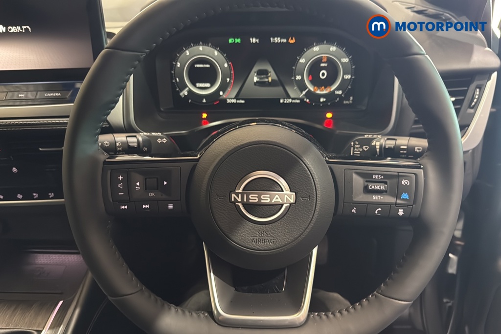 Nissan Qashqai Tekna Manual Petrol SUV - Stock Number (1683801) - 2nd supplementary image