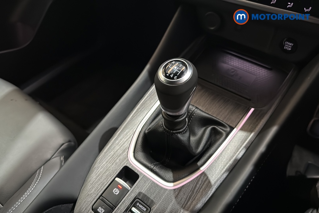 Nissan Qashqai Tekna Manual Petrol SUV - Stock Number (1683801) - 15th supplementary image