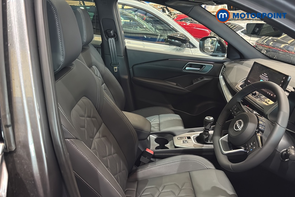 Nissan Qashqai Tekna Manual Petrol SUV - Stock Number (1683801) - 22nd supplementary image