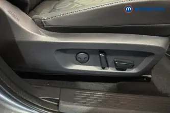Nissan Qashqai Tekna Manual Petrol SUV - Stock Number (1683801) - 23rd supplementary image