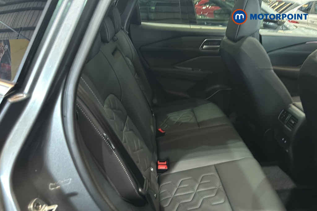 Nissan Qashqai Tekna Manual Petrol SUV - Stock Number (1683801) - 25th supplementary image
