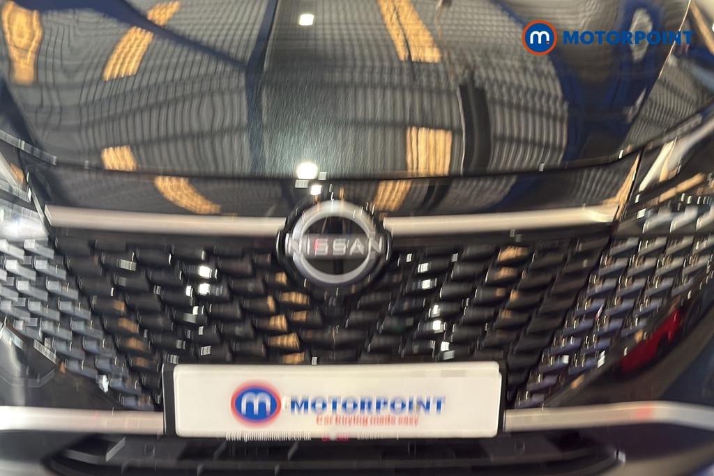 Nissan Qashqai Tekna Manual Petrol SUV - Stock Number (1683804) - 43rd supplementary image
