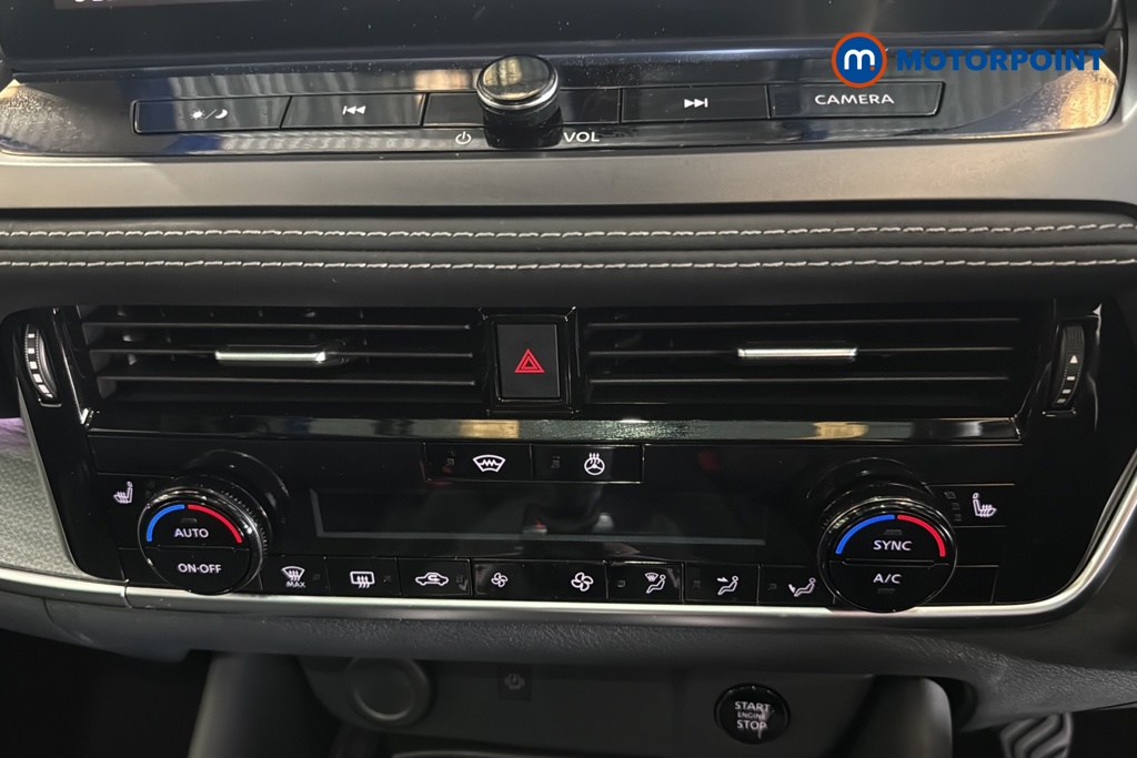 Nissan Qashqai Tekna Manual Petrol SUV - Stock Number (1683806) - 12th supplementary image
