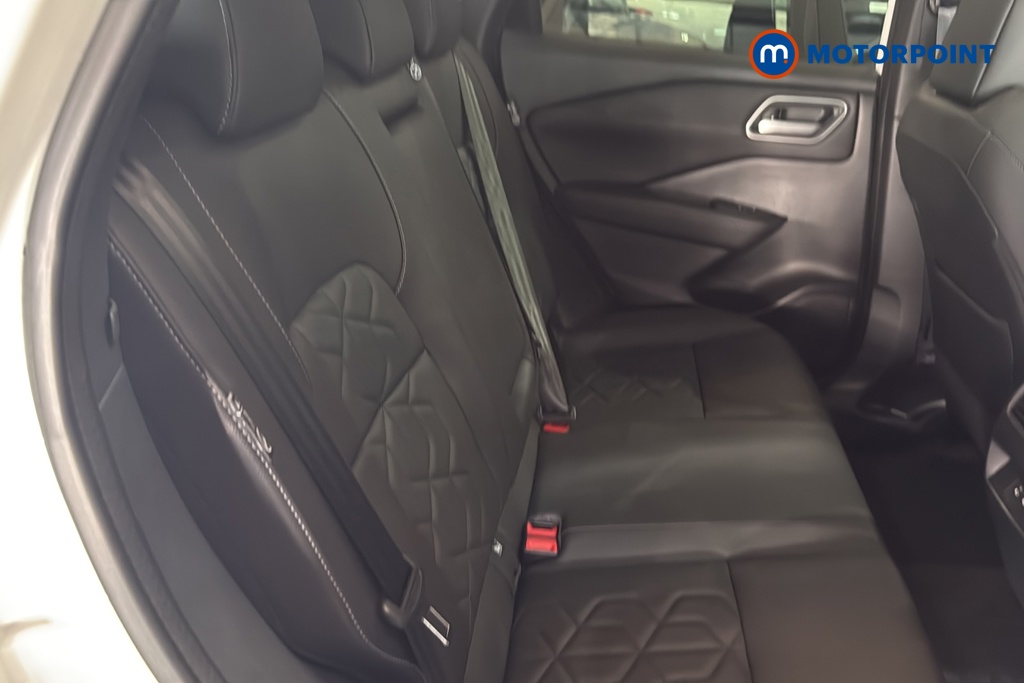 Nissan Qashqai Tekna Manual Petrol SUV - Stock Number (1683806) - 25th supplementary image