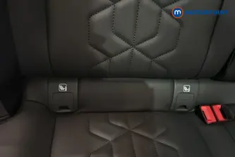 Nissan Qashqai Tekna Manual Petrol SUV - Stock Number (1683806) - 27th supplementary image