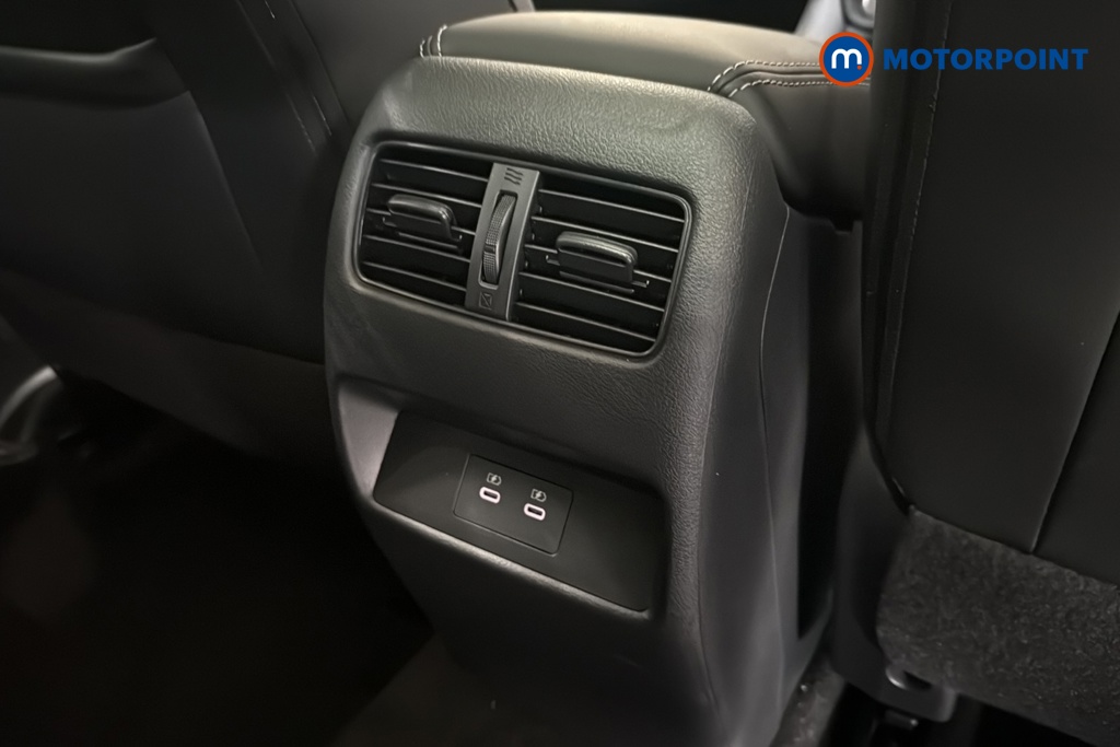 Nissan Qashqai Tekna Manual Petrol SUV - Stock Number (1683806) - 28th supplementary image