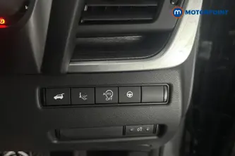 Nissan Qashqai Tekna Manual Petrol SUV - Stock Number (1683809) - 11th supplementary image