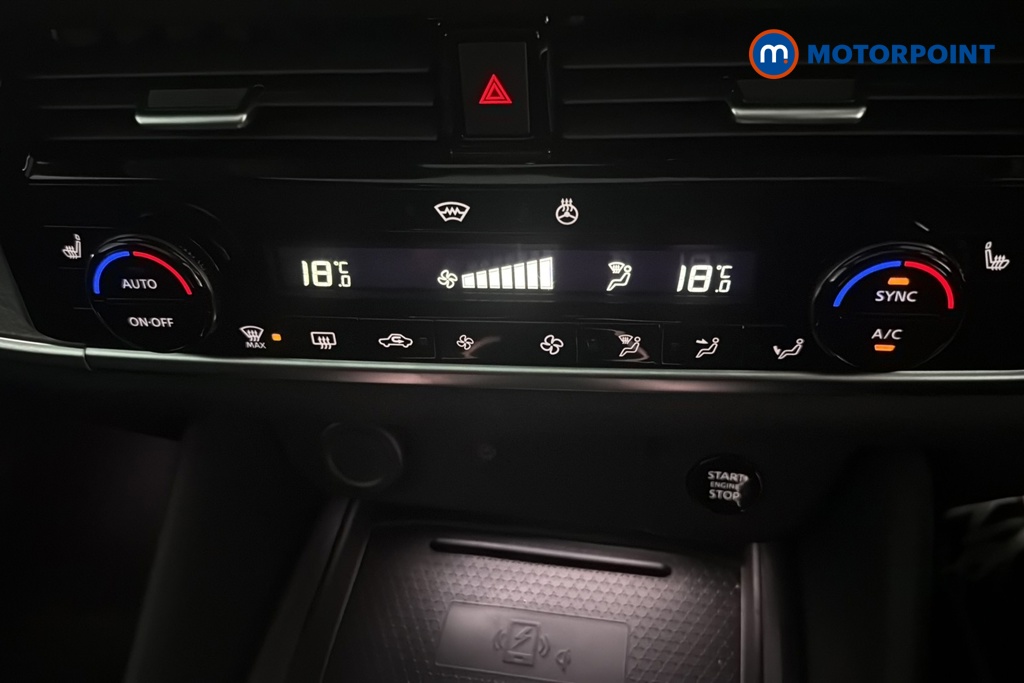 Nissan Qashqai Tekna Manual Petrol SUV - Stock Number (1683809) - 14th supplementary image