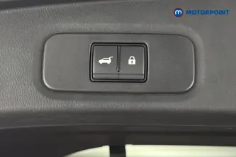 Nissan Qashqai Tekna Manual Petrol SUV - Stock Number (1683809) - 35th supplementary image