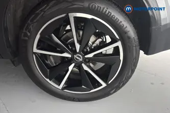 Nissan Qashqai Tekna Manual Petrol SUV - Stock Number (1683809) - 45th supplementary image