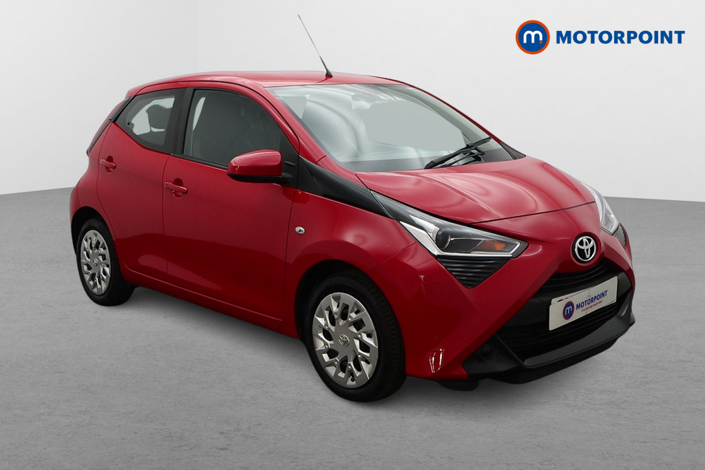 Toyota Aygo X-Play Automatic Petrol Hatchback - Stock Number (1683839) - Drivers side front corner