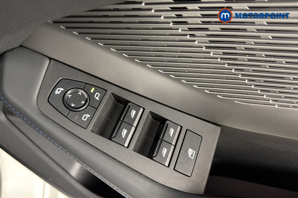 BMW 1 Series M Sport Automatic Petrol Hatchback - Stock Number (1683955) - 19th supplementary image