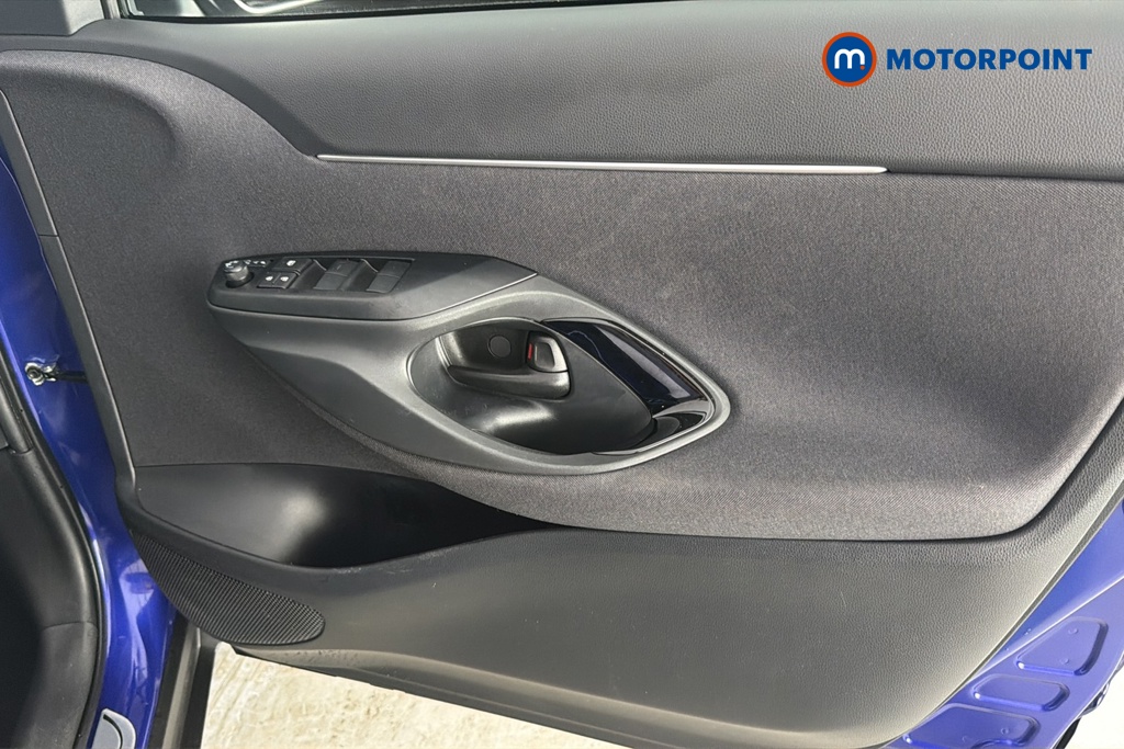 Toyota Yaris Cross Excel Automatic Petrol-Electric Hybrid Estate - Stock Number (1684209) - 18th supplementary image