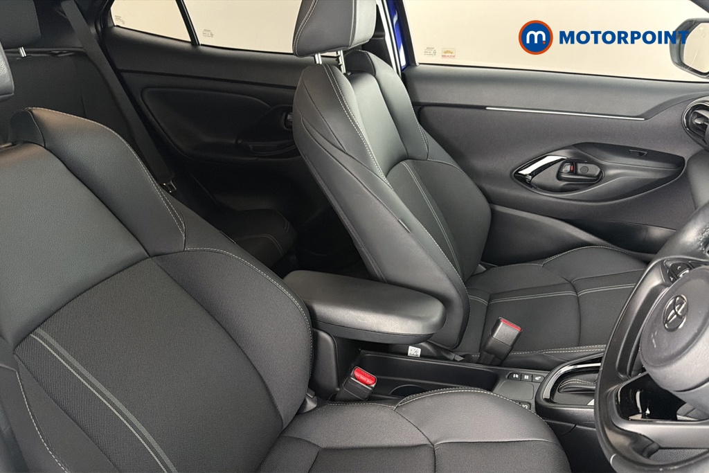 Toyota Yaris Cross Excel Automatic Petrol-Electric Hybrid Estate - Stock Number (1684209) - 22nd supplementary image