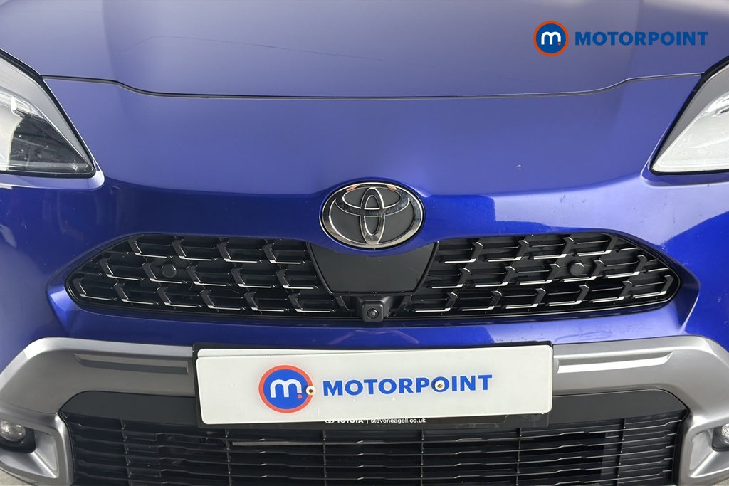 Toyota Yaris Cross Excel Automatic Petrol-Electric Hybrid Estate - Stock Number (1684209) - 43rd supplementary image