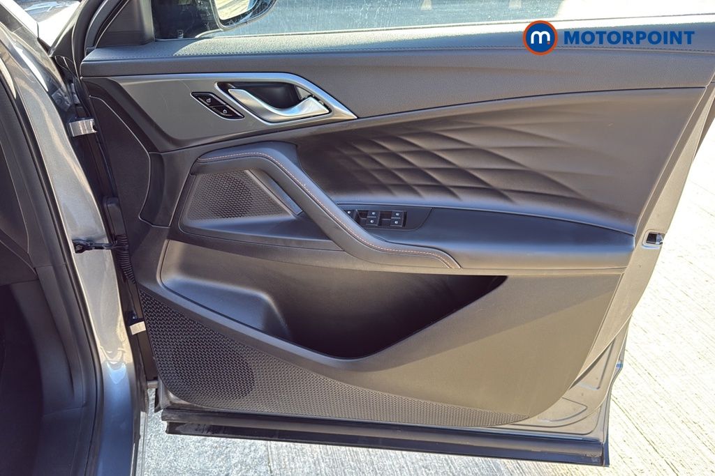 Mg Motor Uk HS Trophy Automatic Petrol-Electric Hybrid SUV - Stock Number (1684394) - 18th supplementary image