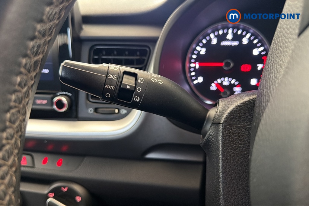 KIA Stonic 2 Manual Petrol SUV - Stock Number (1684513) - 5th supplementary image