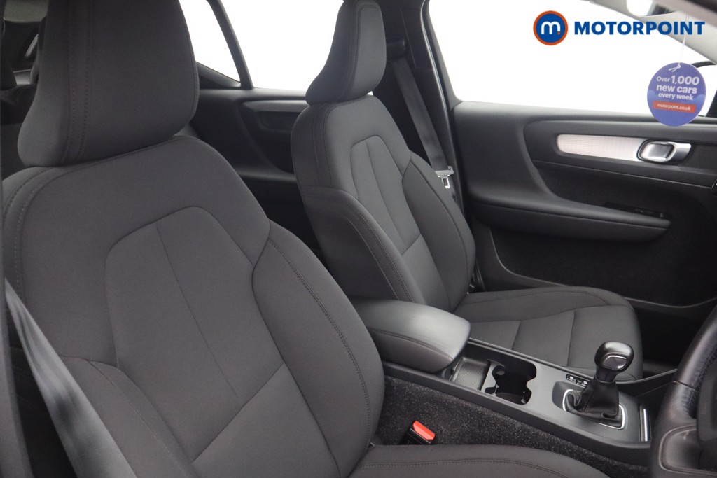 Volvo Xc40 Momentum Manual Petrol SUV - Stock Number (1684723) - 24th supplementary image
