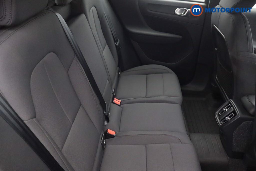 Volvo Xc40 Momentum Manual Petrol SUV - Stock Number (1684723) - 26th supplementary image