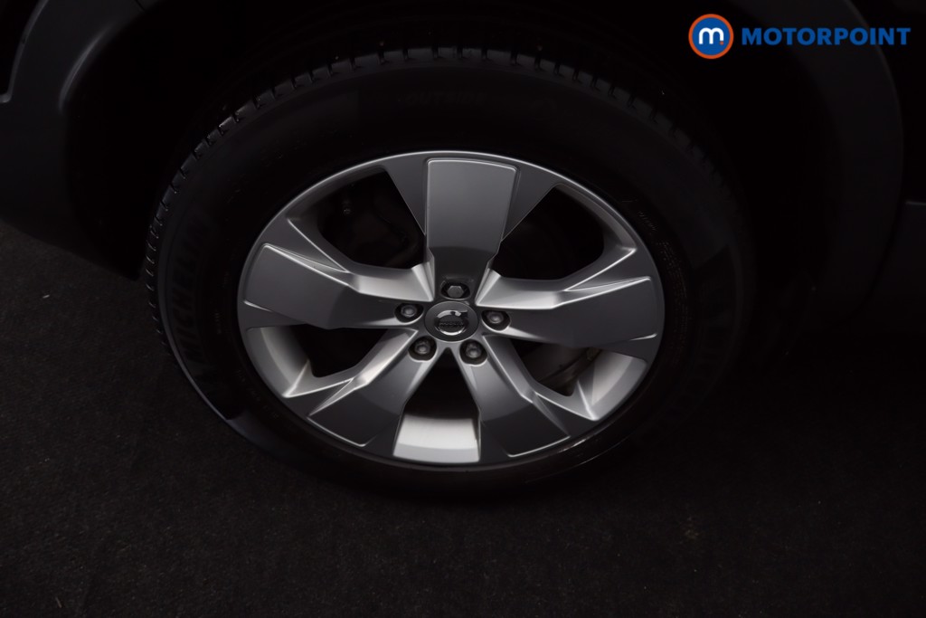 Volvo Xc40 Momentum Manual Petrol SUV - Stock Number (1684723) - 34th supplementary image