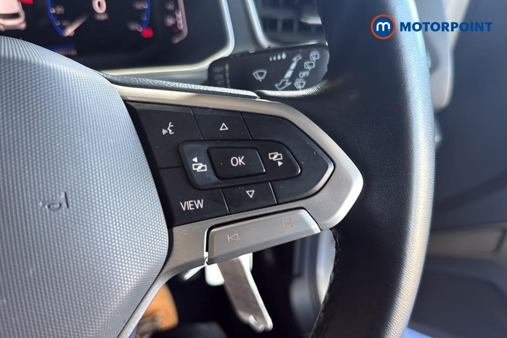 Volkswagen T-Roc Style Manual Petrol SUV - Stock Number (1607185) - 3rd supplementary image
