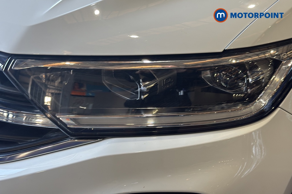 Volkswagen T-Roc Style Manual Petrol SUV - Stock Number (1607185) - 42nd supplementary image