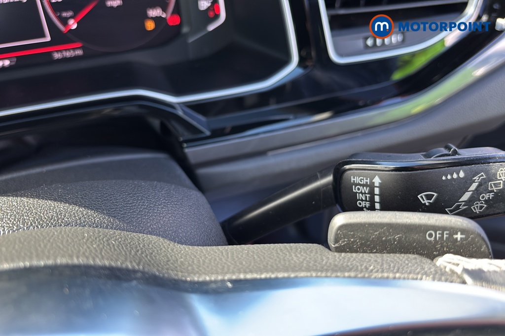 Volkswagen Polo R-Line Automatic Petrol Hatchback - Stock Number (1664728) - 6th supplementary image