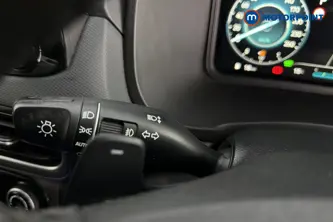 Hyundai Kona Premium Automatic Petrol-Electric Hybrid SUV - Stock Number (1666852) - 5th supplementary image