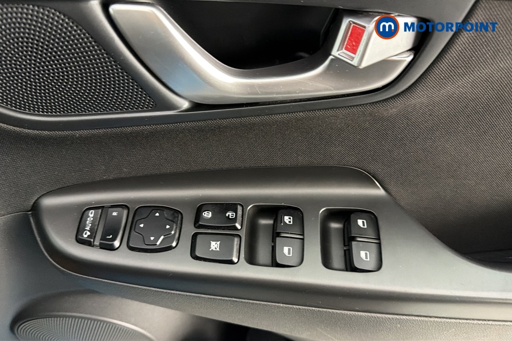 Hyundai Kona Premium Automatic Petrol-Electric Hybrid SUV - Stock Number (1666852) - 19th supplementary image