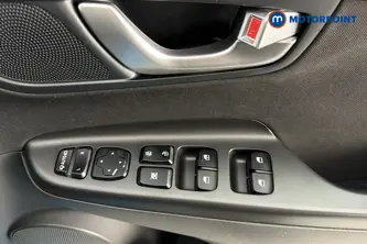 Hyundai Kona Premium Automatic Petrol-Electric Hybrid SUV - Stock Number (1666852) - 19th supplementary image