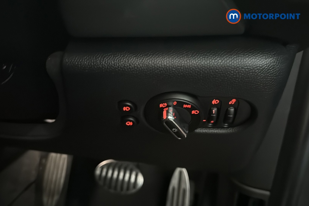 Mini Hatchback Cooper Sport Automatic Petrol Hatchback - Stock Number (1668432) - 11th supplementary image
