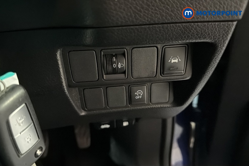 Nissan Qashqai Acenta Premium Manual Diesel SUV - Stock Number (1668727) - 11th supplementary image