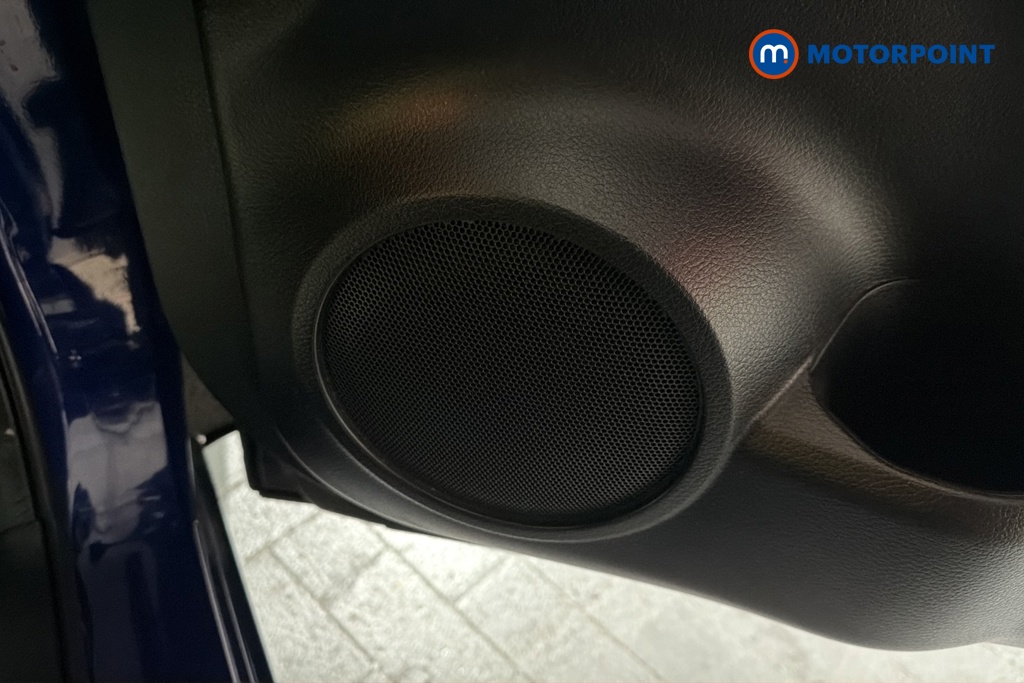 Nissan Qashqai Acenta Premium Manual Diesel SUV - Stock Number (1668727) - 21st supplementary image