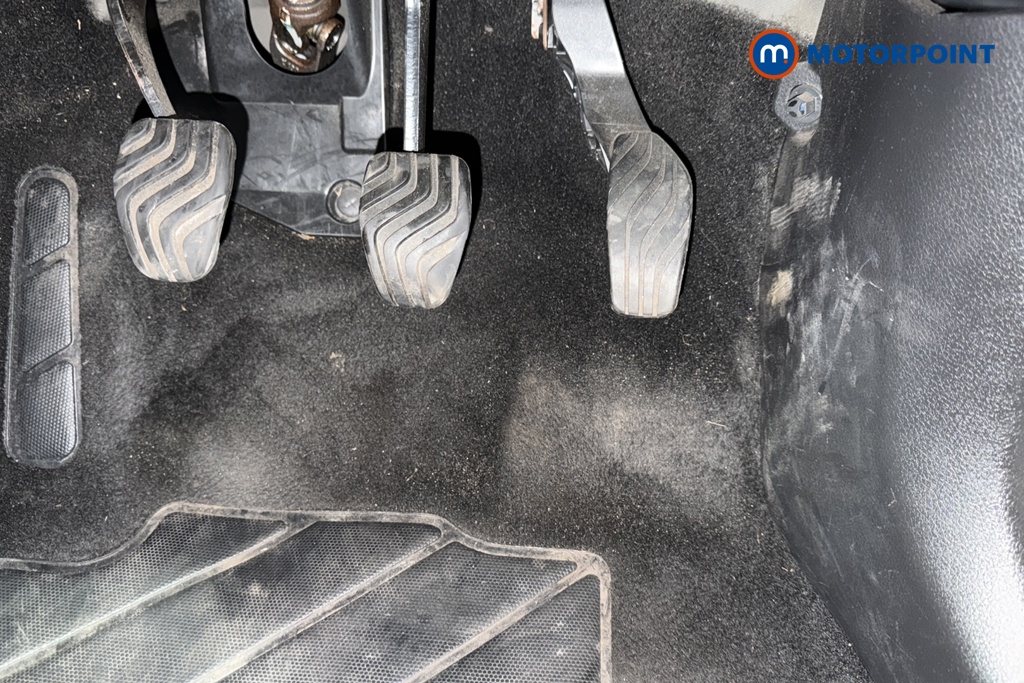 Nissan Qashqai Acenta Premium Manual Diesel SUV - Stock Number (1668727) - 24th supplementary image