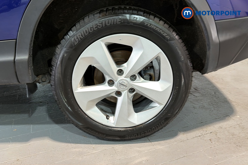 Nissan Qashqai Acenta Premium Manual Diesel SUV - Stock Number (1668727) - 46th supplementary image