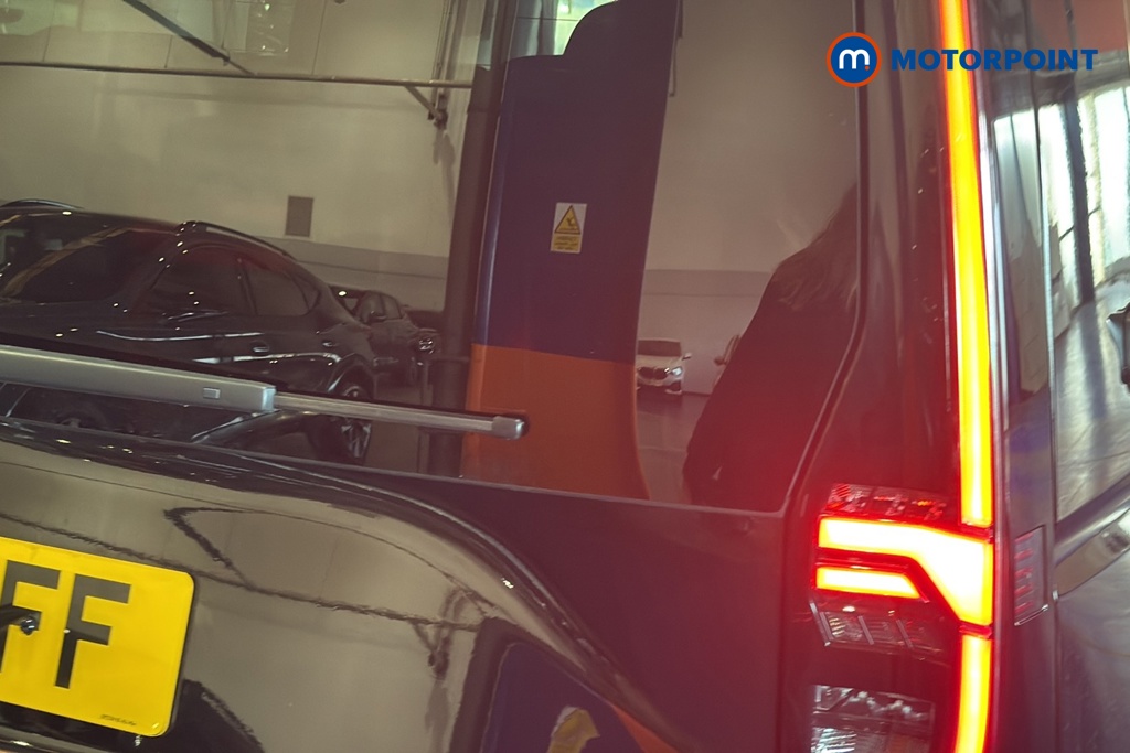 Volkswagen Caddy Maxi Life Automatic Petrol People Carrier - Stock Number (1673959) - 36th supplementary image